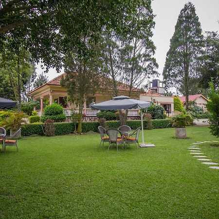 Tuzza Hotel Bushenyi Extérieur photo