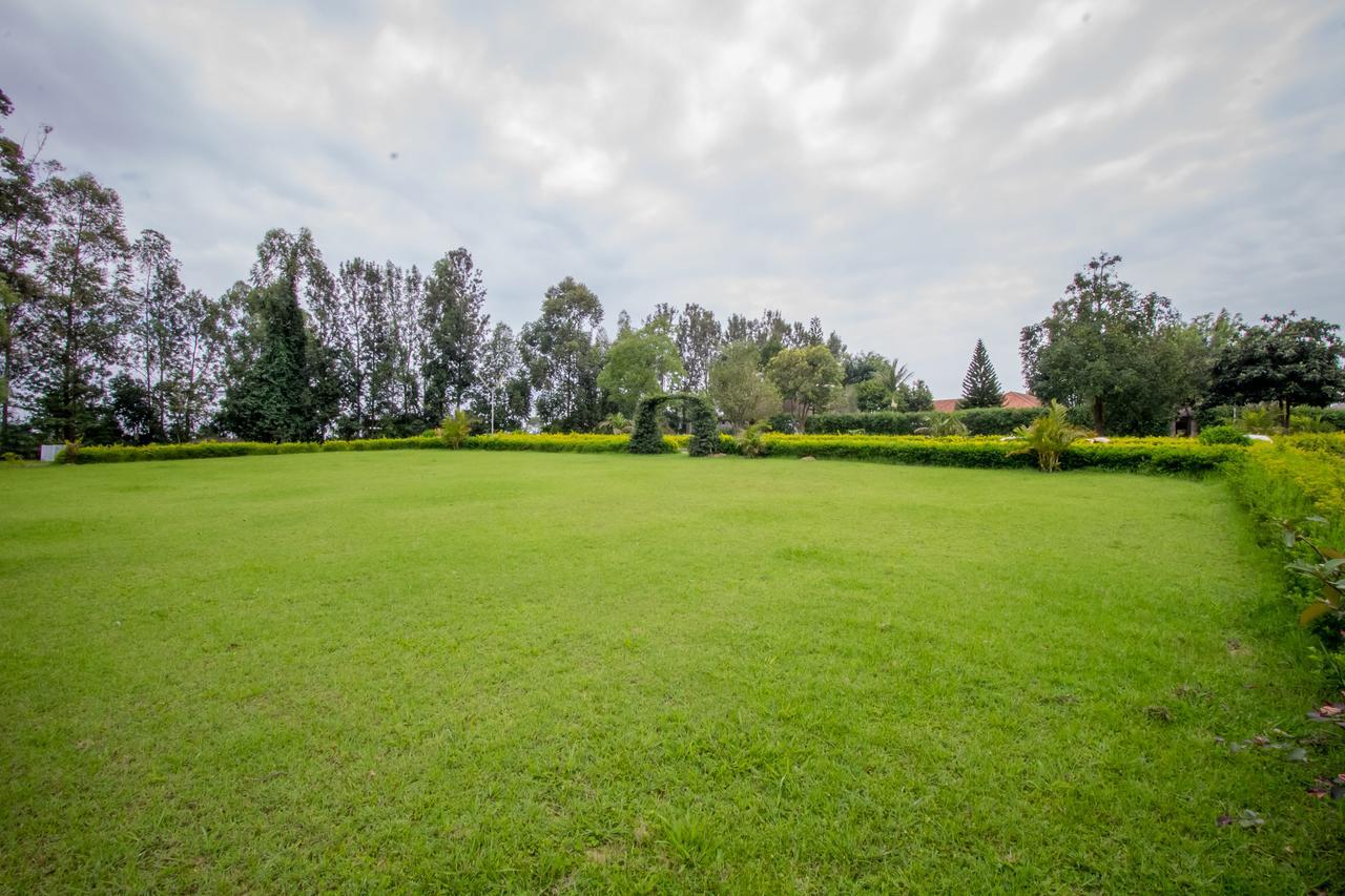 Tuzza Hotel Bushenyi Extérieur photo