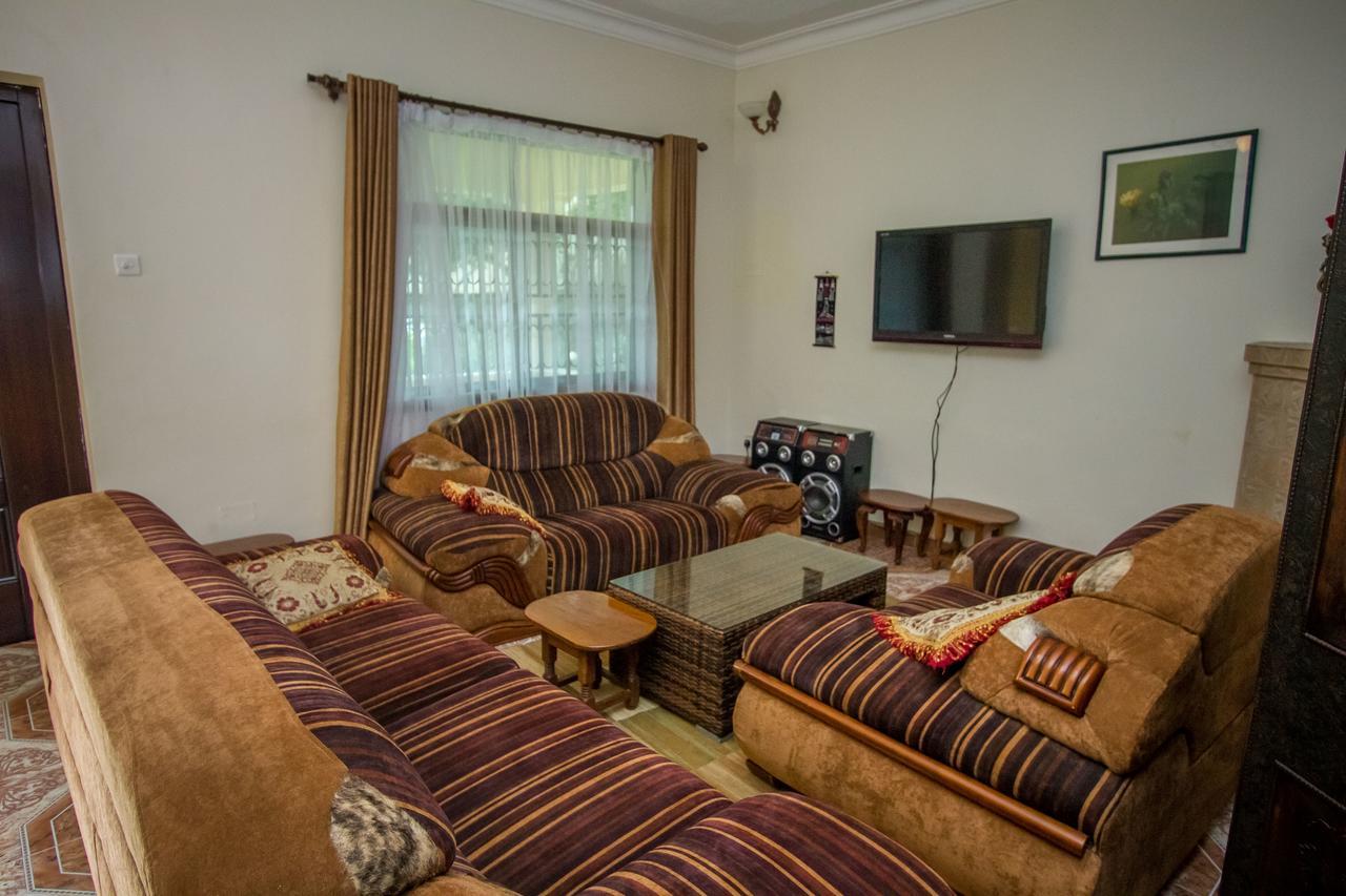 Tuzza Hotel Bushenyi Extérieur photo