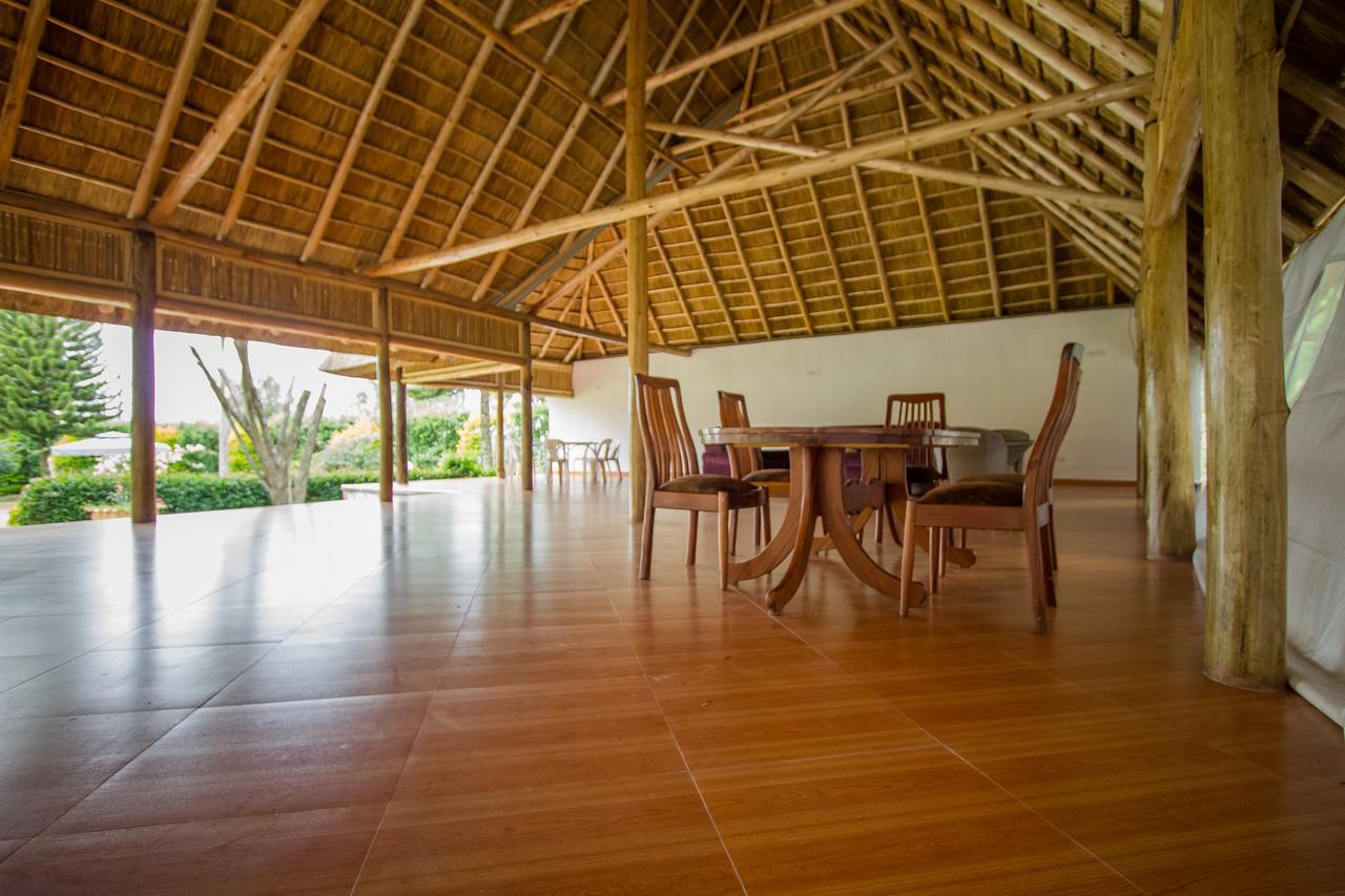 Tuzza Hotel Bushenyi Extérieur photo